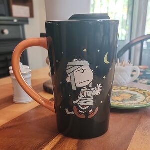 Peanuts  Halloween Black and Orange Mug with Mummy Linus Design